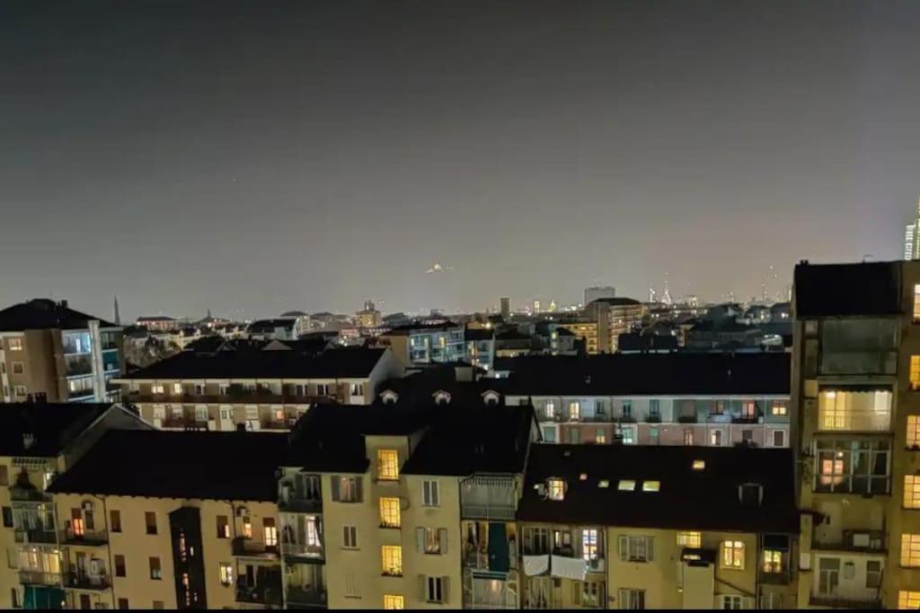 Amazing Apartment With View Near Metro Τορίνο Εξωτερικό φωτογραφία