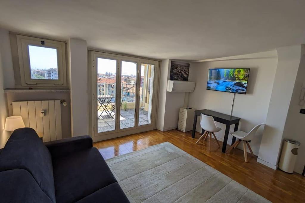 Amazing Apartment With View Near Metro Τορίνο Εξωτερικό φωτογραφία